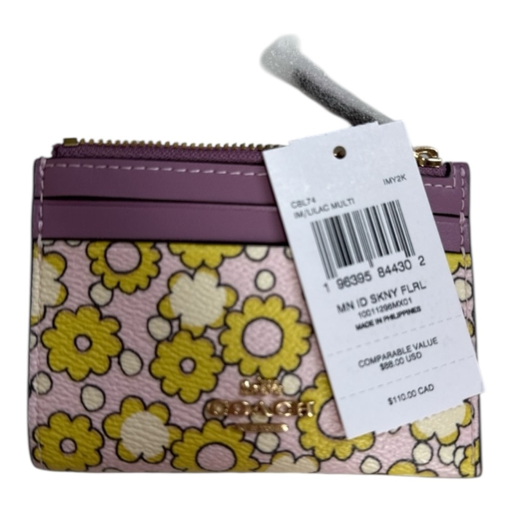 Coach NWT Lilac and Yellow Floral Card Holder - Picture 2 of 6